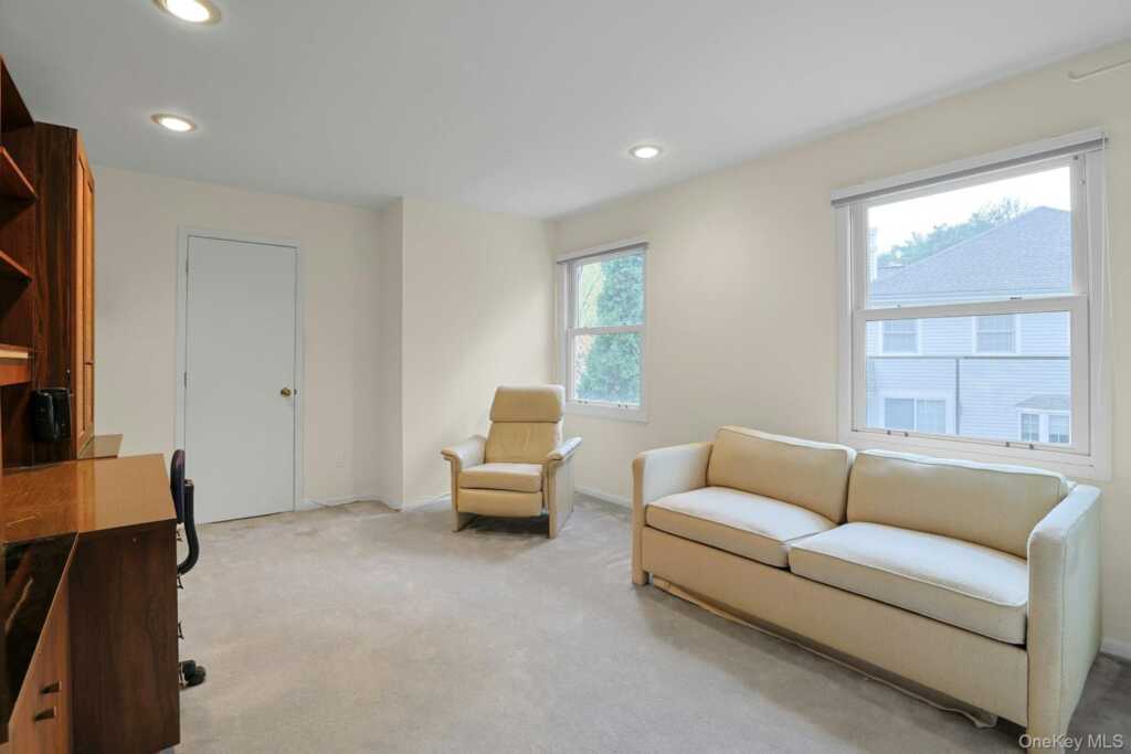 44 Westfield Road, White Plains, NY 10605 - Photo 24 of 40