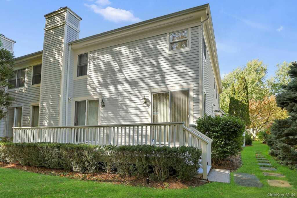 44 Westfield Road, White Plains, NY 10605 - Photo 30 of 40