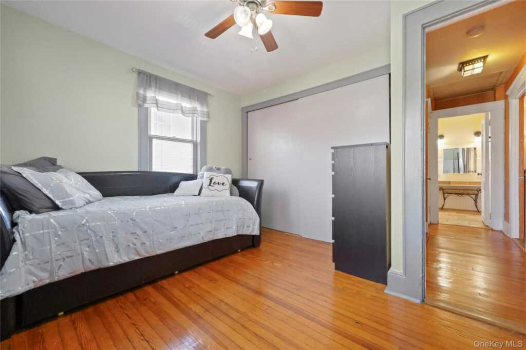 12 Irenhyl Avenue, Rye, NY 10573 - Photo 13 of 25