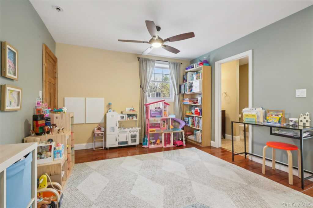 275 High Avenue, Nyack, NY 10960 - Photo 14 of 37