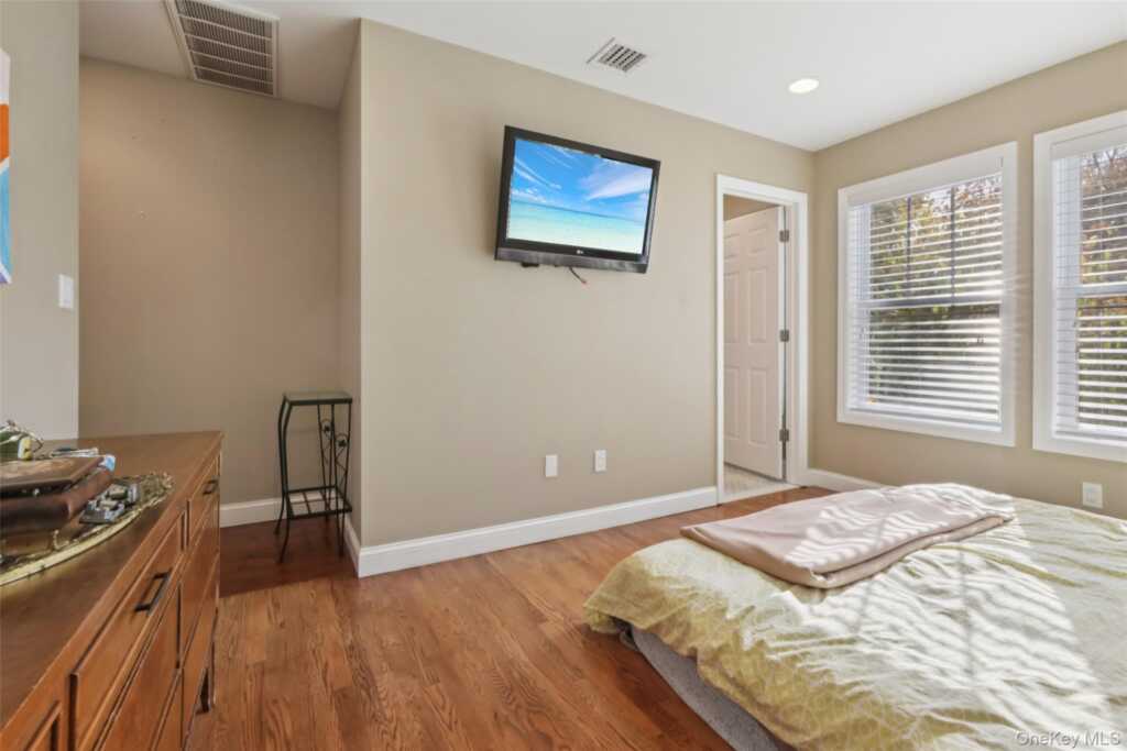 275 High Avenue, Nyack, NY 10960 - Photo 25 of 37