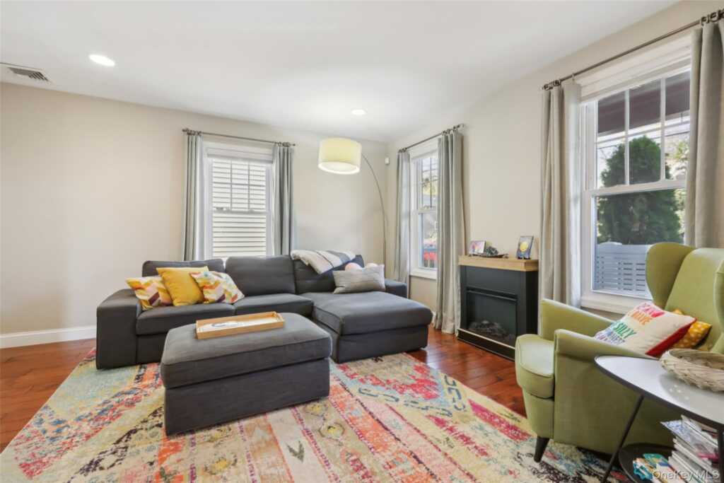 275 High Avenue, Nyack, NY 10960 - Photo 5 of 37