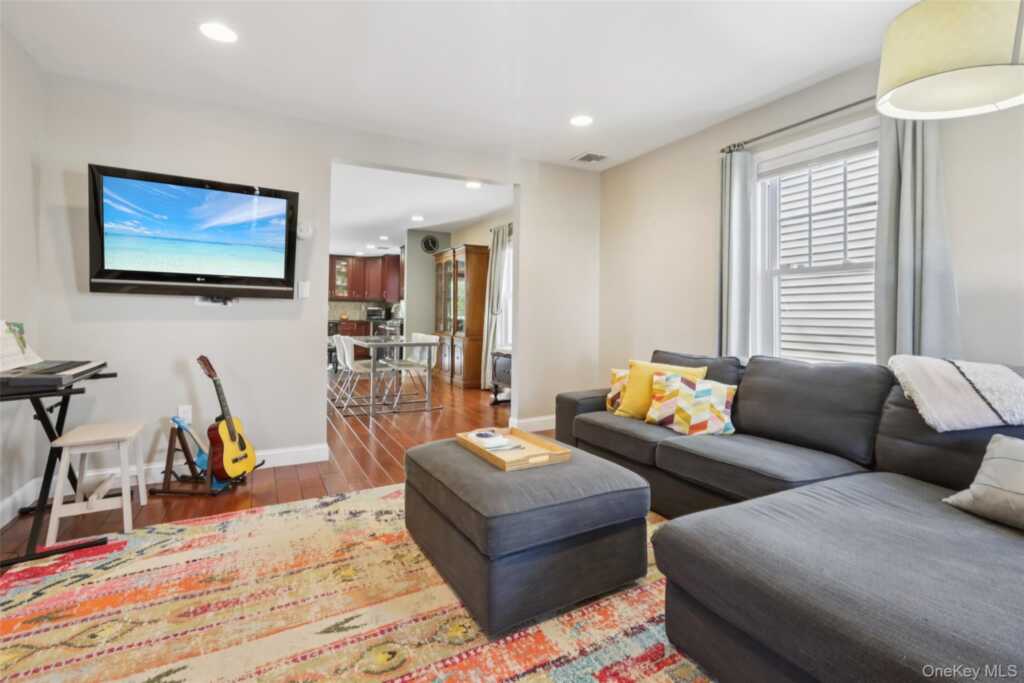 275 High Avenue, Nyack, NY 10960 - Photo 9 of 37