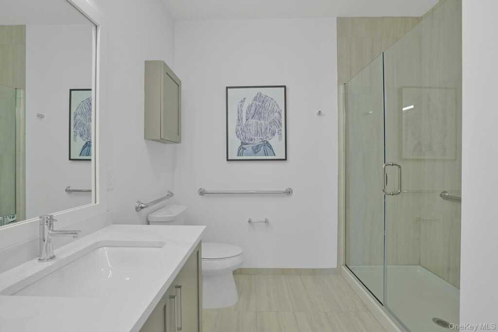 5105 Lucy Court, Unit #5105, Pearl River, NY 10965 - Photo 19 of 37