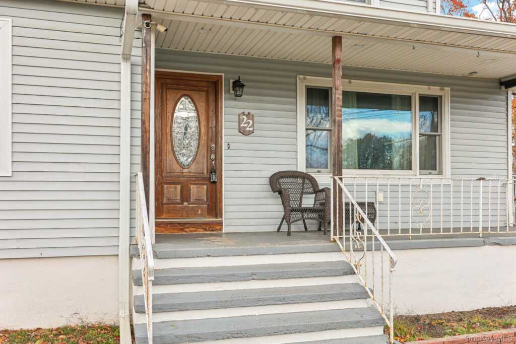 22 Orchard Street, Nanuet, NY 10954 - Photo 4 of 25