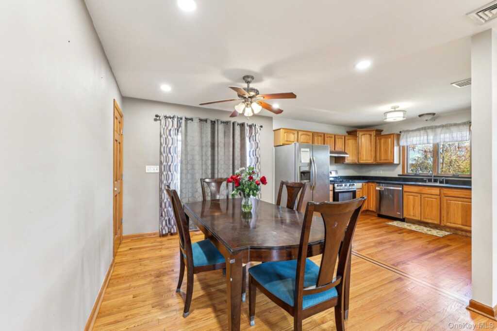 22 Orchard Street, Nanuet, NY 10954 - Photo 8 of 25