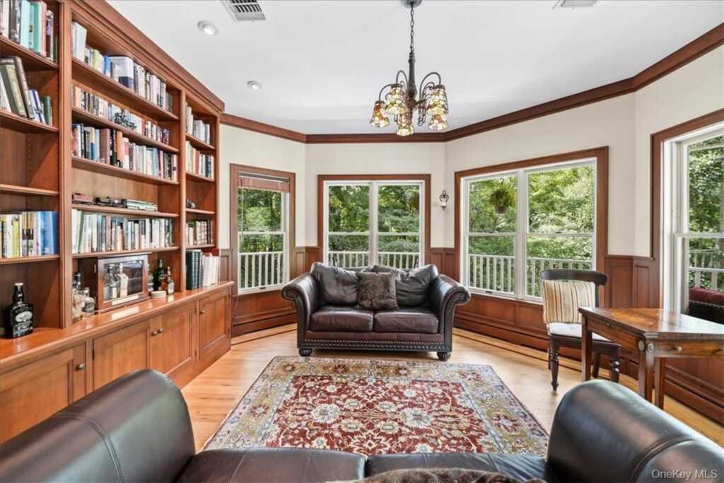 613 Route 9w, Piermont, NY 10968 - Photo 3 of 37