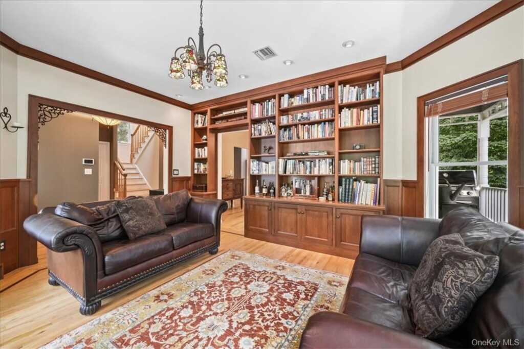 613 Route 9w, Piermont, NY 10968 - Photo 4 of 37