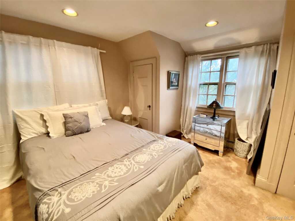 26 Glen Avenue, Rye, NY 10573 - Photo 11 of 14