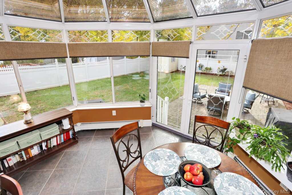 81 E Maple Avenue, Suffern, NY 10901 - Photo 15 of 34