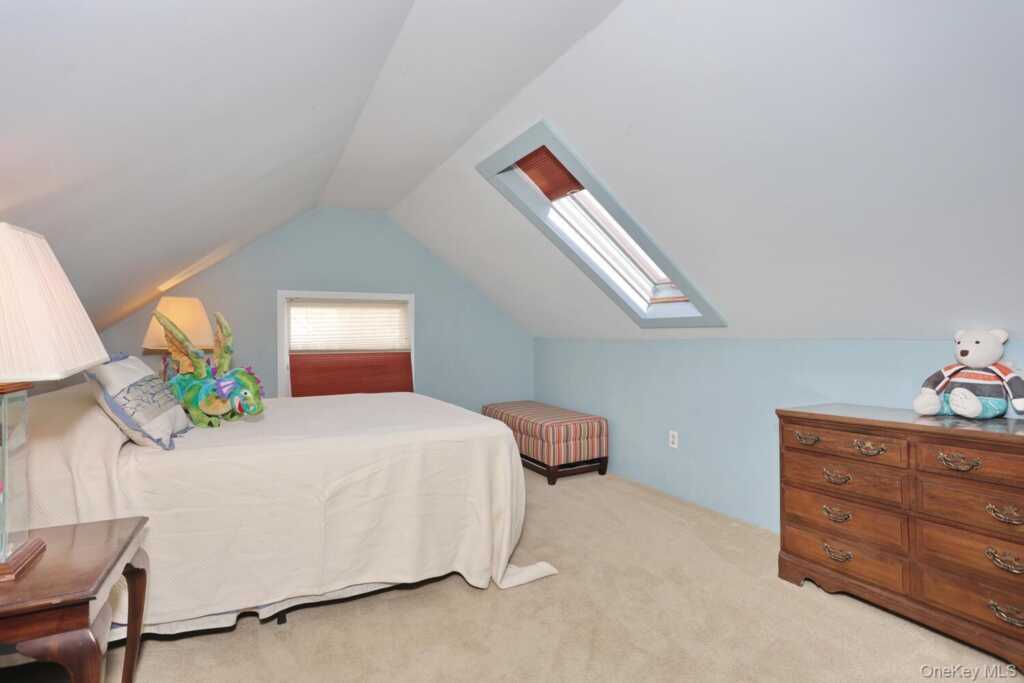 81 E Maple Avenue, Suffern, NY 10901 - Photo 28 of 34