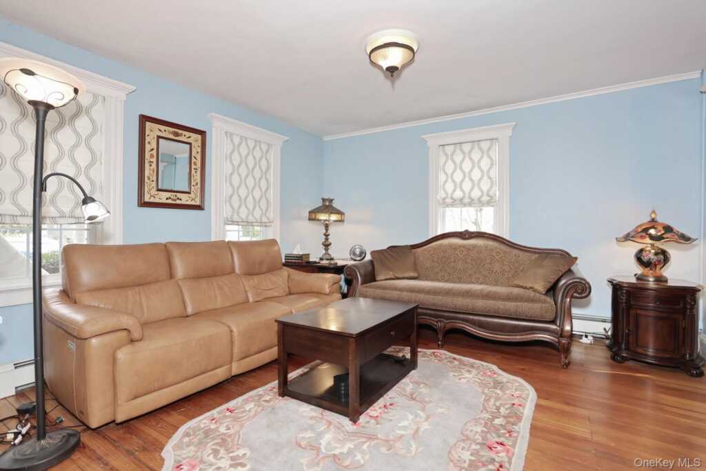 81 E Maple Avenue, Suffern, NY 10901 - Photo 9 of 34