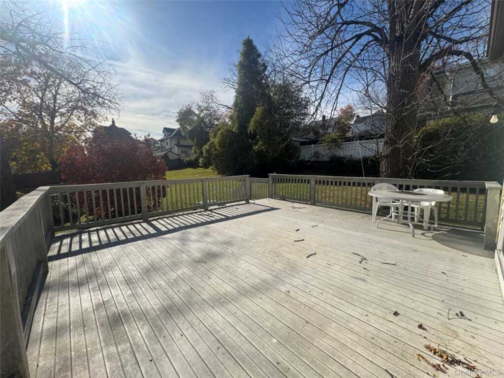 138 Mayflower Avenue, Unit #1, New Rochelle, NY 10801 - Photo 4 of 12