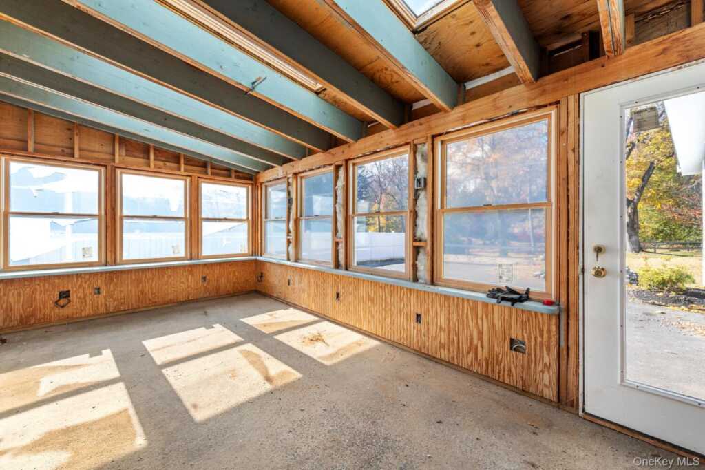 89 Jay Street, Stony Point, NY 10980 - Photo 10 of 43