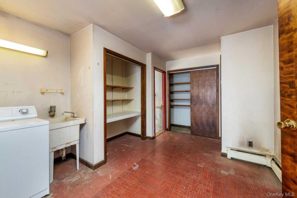 89 Jay Street, Stony Point, NY 10980 - Photo 12 of 43