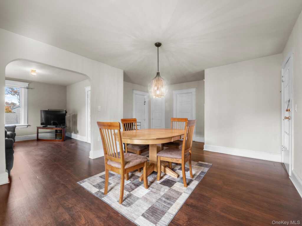 109 Cooper Drive, Unit #B, Nyack, NY 10960 - Photo 5 of 27