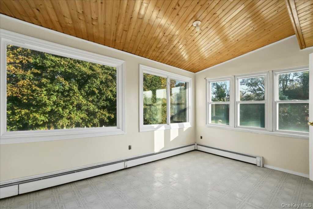 24 Govan Drive, Stony Point, NY 10980 - Photo 17 of 40