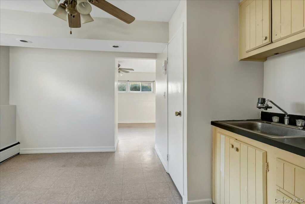 24 Govan Drive, Stony Point, NY 10980 - Photo 33 of 40