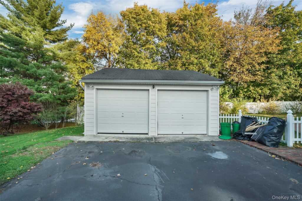 24 Govan Drive, Stony Point, NY 10980 - Photo 38 of 40