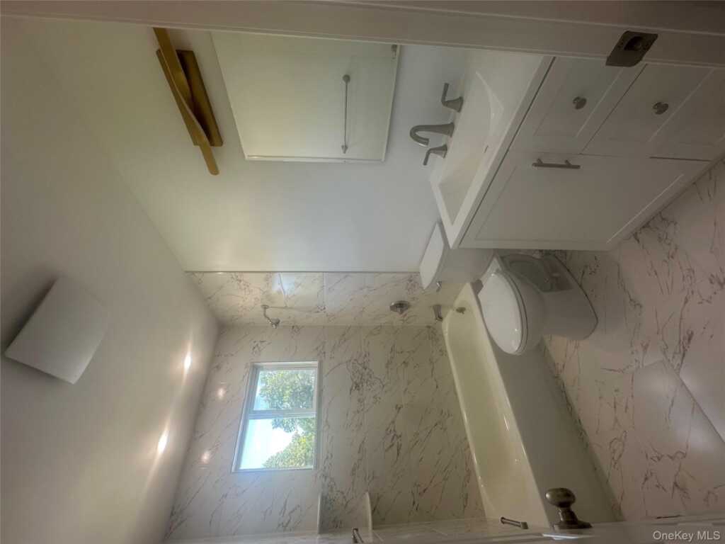 8 Central Drive, Unit #4, Nanuet, NY 10954 - Photo 12 of 19