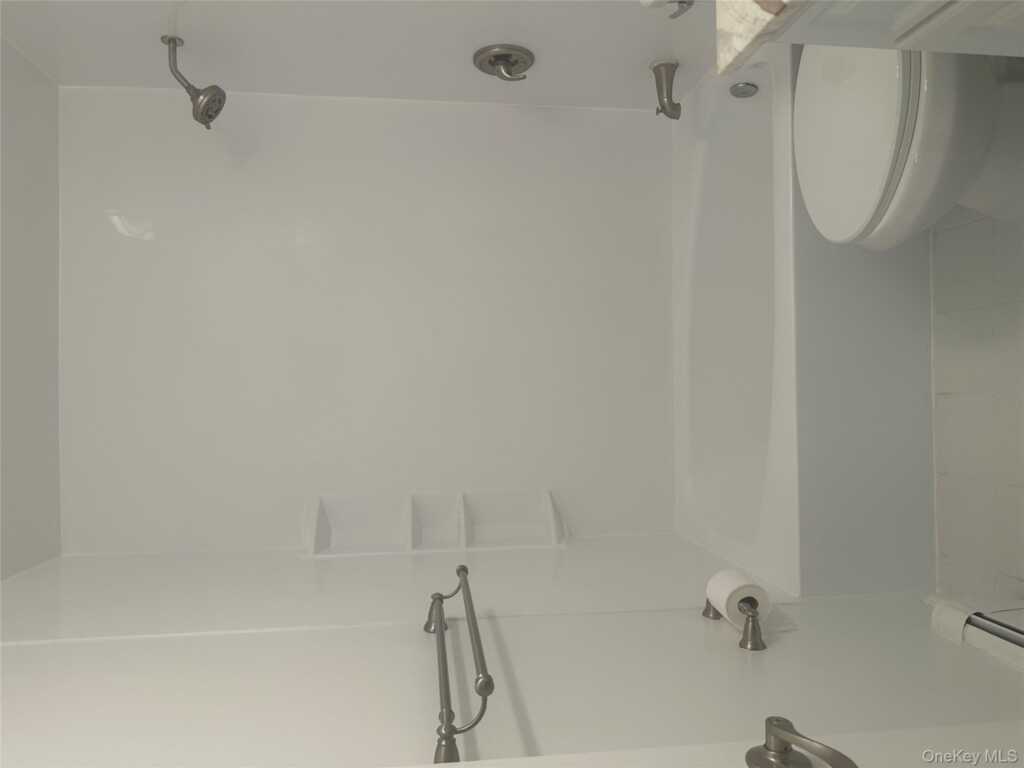 12 Central Drive, Unit #4, Nanuet, NY 10954 - Photo 11 of 18