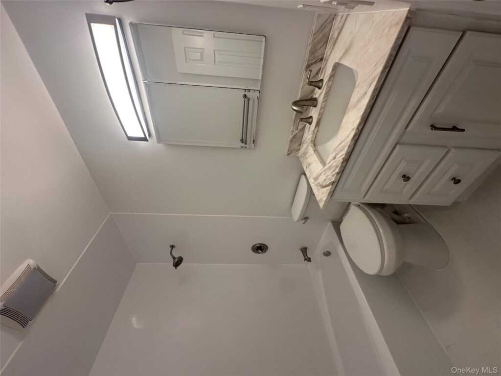 12 Central Drive, Unit #4, Nanuet, NY 10954 - Photo 12 of 18