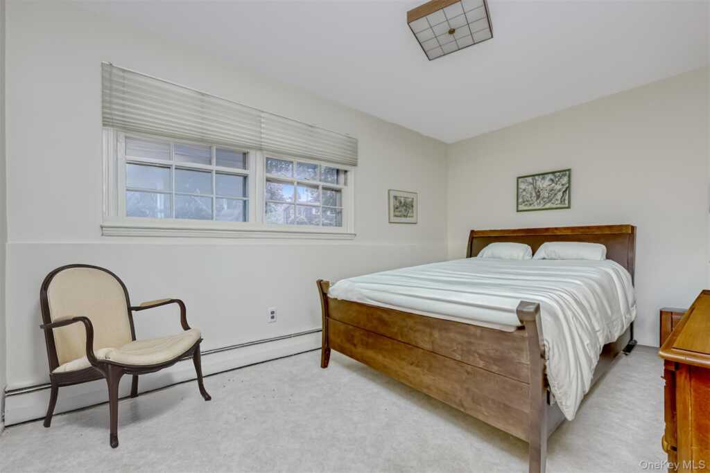 19 Mary Beth Drive, Suffern, NY 10901 - Photo 21 of 23