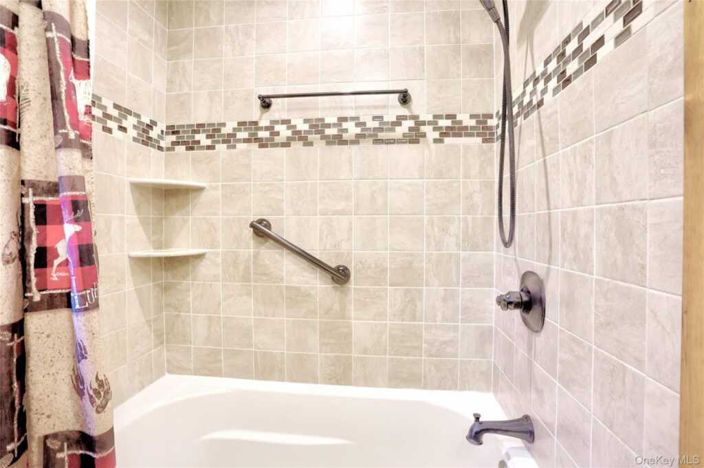 310 Mountain Road, New City, NY 10956 - Photo 15 of 27