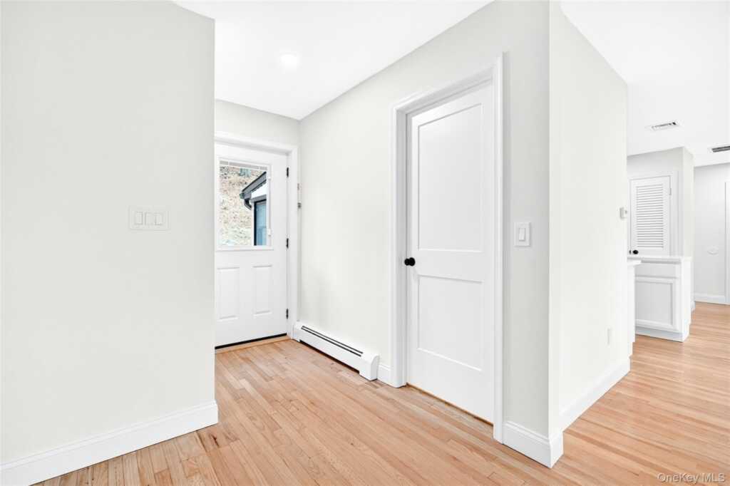 9 Tiorati Trail, Stony Point, NY 10980 - Photo 18 of 49