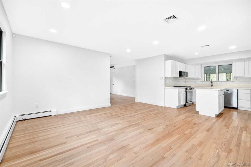 9 Tiorati Trail, Stony Point, NY 10980 - Photo 23 of 49