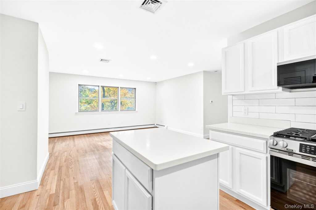 9 Tiorati Trail, Stony Point, NY 10980 - Photo 27 of 49