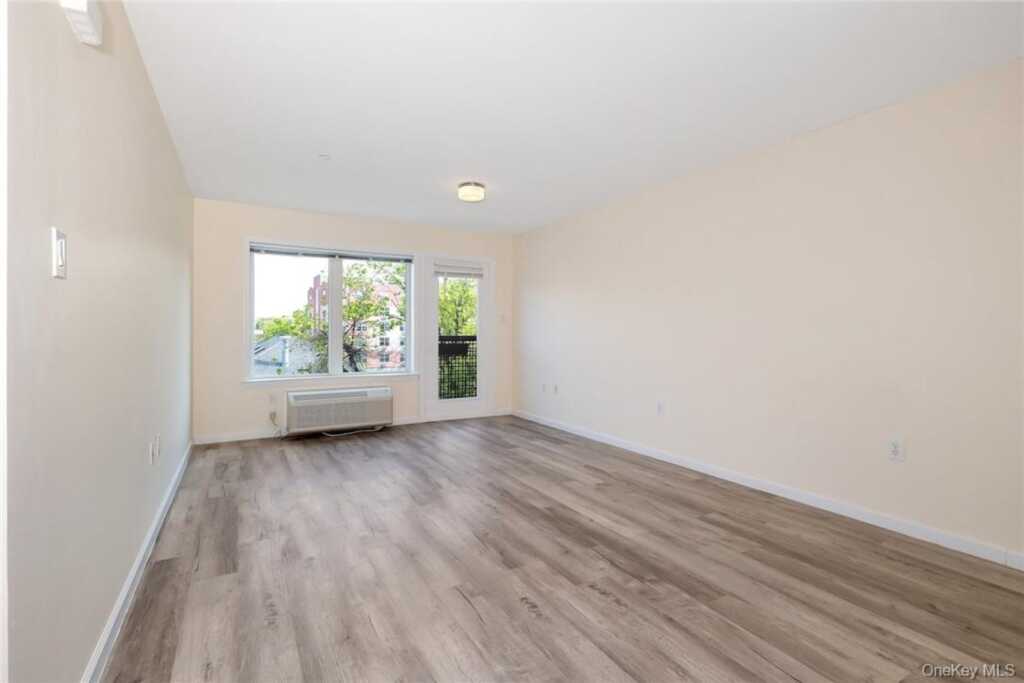 68 Lake Street, Unit #108, White Plains, NY 10603 - Photo 3 of 36