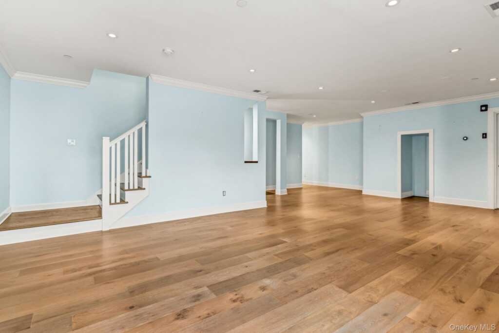 21 Honeysuckle Lane, Rye, NY 10573 - Photo 31 of 50