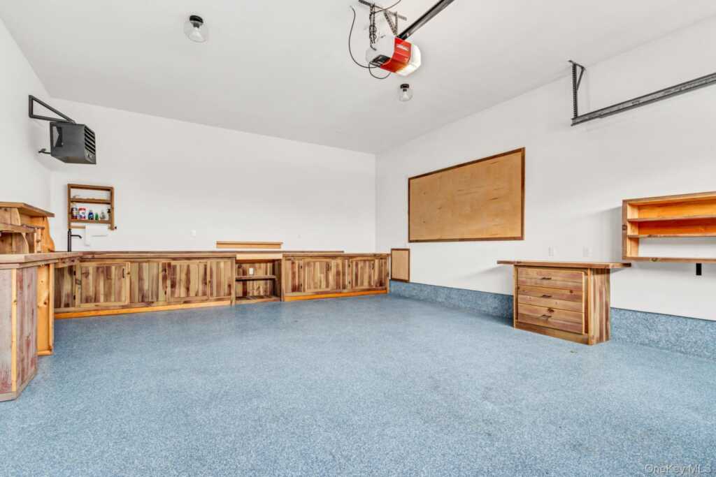 21 Honeysuckle Lane, Rye, NY 10573 - Photo 37 of 50