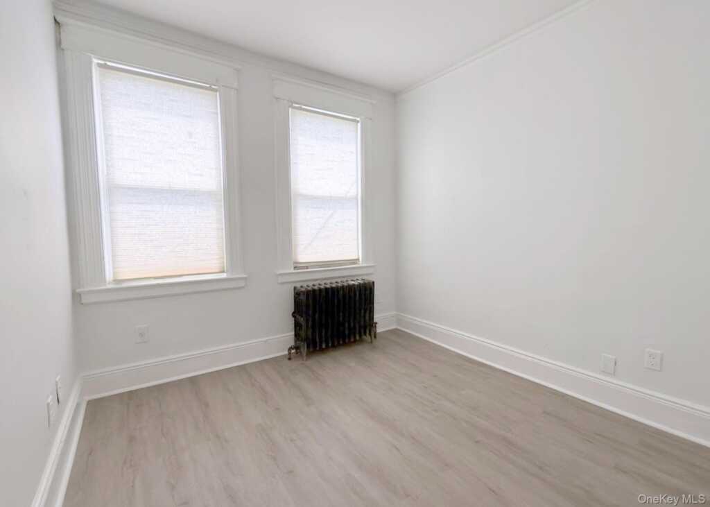 35 7th Street, New Rochelle, NY 10801 - Photo 12 of 18