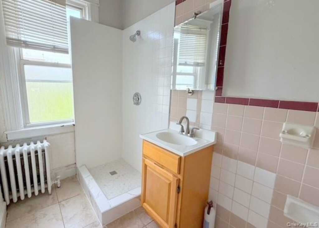 35 7th Street, New Rochelle, NY 10801 - Photo 13 of 18