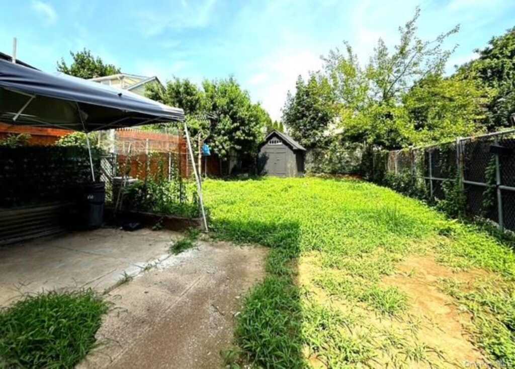 35 7th Street, New Rochelle, NY 10801 - Photo 15 of 18