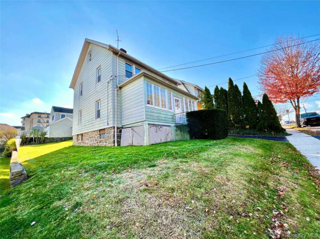 10 Irenhyl Avenue, Rye, NY 10573 - Photo 17 of 19