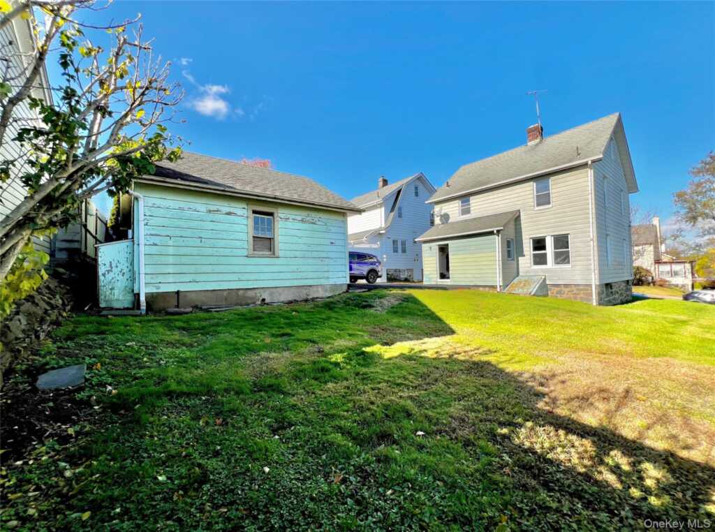 10 Irenhyl Avenue, Rye, NY 10573 - Photo 18 of 19