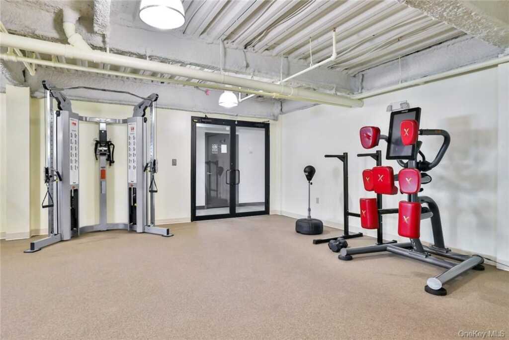 68 Lake Street, Unit #204, White Plains, NY 10603 - Photo 19 of 36