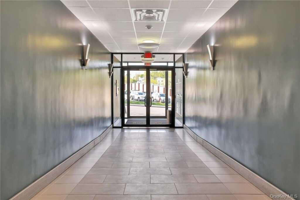 68 Lake Street, Unit #204, White Plains, NY 10603 - Photo 21 of 36