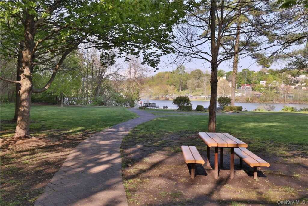 68 Lake Street, Unit #204, White Plains, NY 10603 - Photo 36 of 36