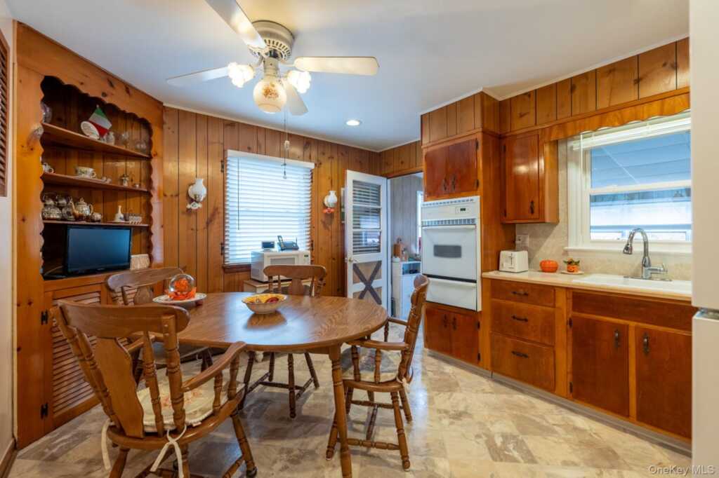 494 Franklin Street, Rye, NY 10573 - Photo 9 of 34