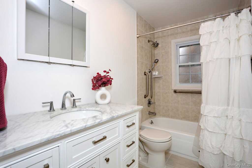 49 Hall Avenue, New City, NY 10956 - Photo 18 of 37