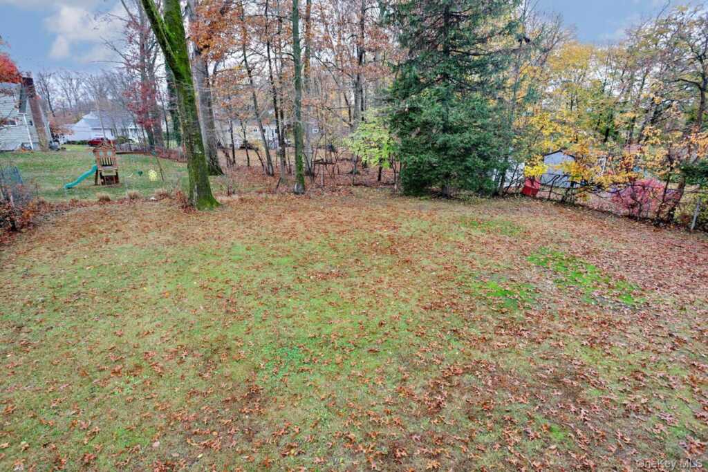 49 Hall Avenue, New City, NY 10956 - Photo 31 of 37