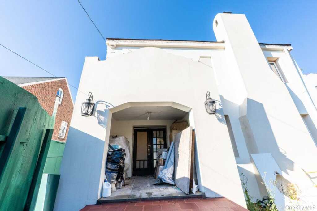 162 Old Mamaroneck Road, White Plains, NY 10605 - Photo 17 of 22