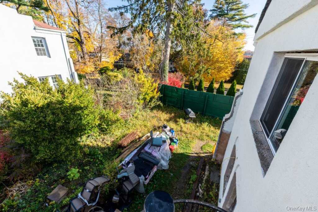 162 Old Mamaroneck Road, White Plains, NY 10605 - Photo 20 of 22
