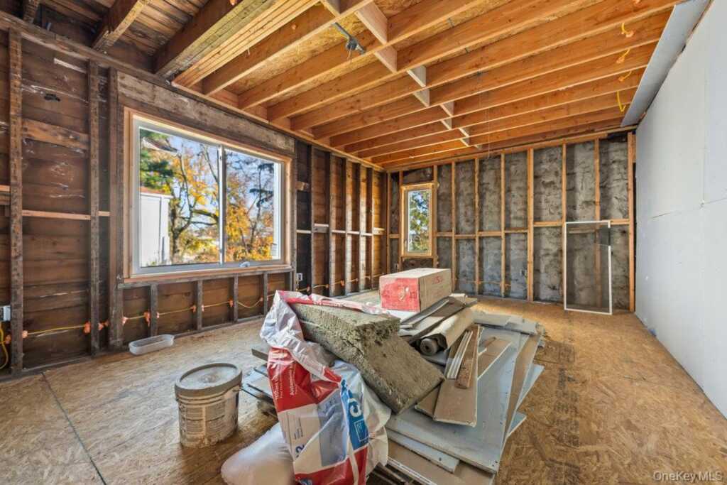 162 Old Mamaroneck Road, White Plains, NY 10605 - Photo 9 of 22