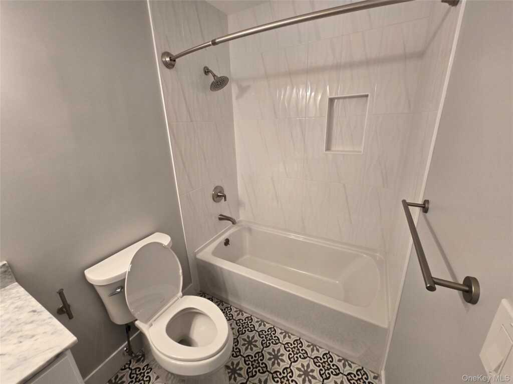 548 Sierra Vista Lane, Valley Cottage, NY 10989 - Photo 18 of 30