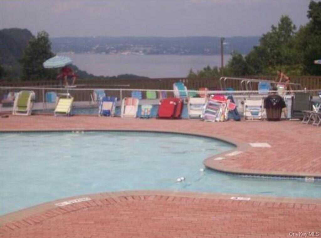 548 Sierra Vista Lane, Valley Cottage, NY 10989 - Photo 30 of 30